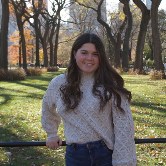 Meet your Posher, Sonia - Picture 1 of 1